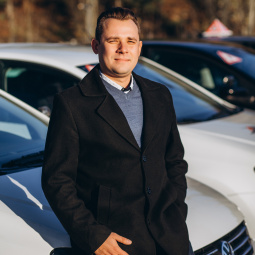 Фото: Инструктор категории «В» в Автошколе Алекс, Ялта Инструктор категории «В» Смолярчук Виталий Андреевич